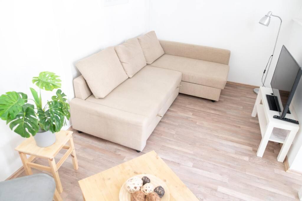N28 Studio Next To Andrassy Boulevard. Будапеща Екстериор снимка