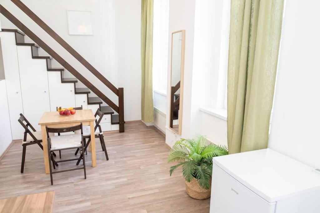 N28 Studio Next To Andrassy Boulevard. Будапеща Екстериор снимка
